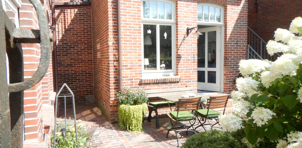 Terrasse im Innenhof